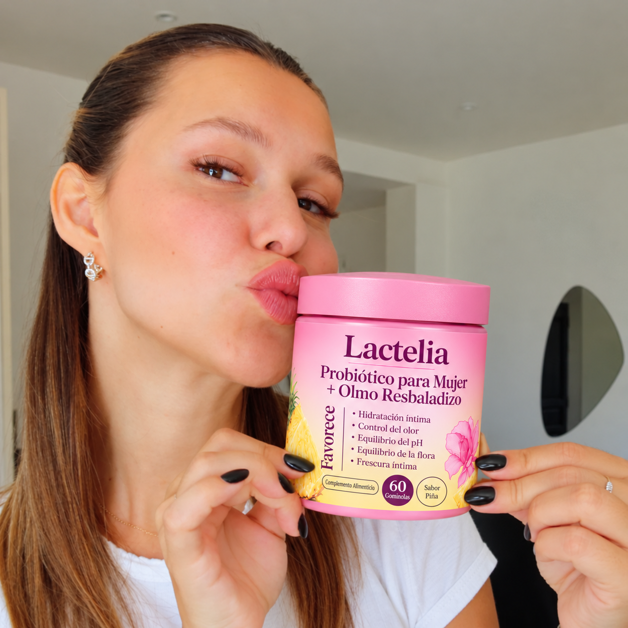files/Selfie_beaute_avec_pot_rose_Lactelia.png
